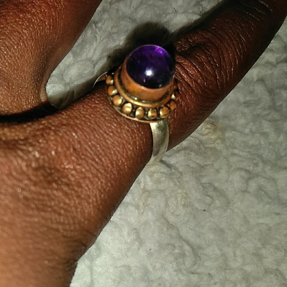 Ameythist ring